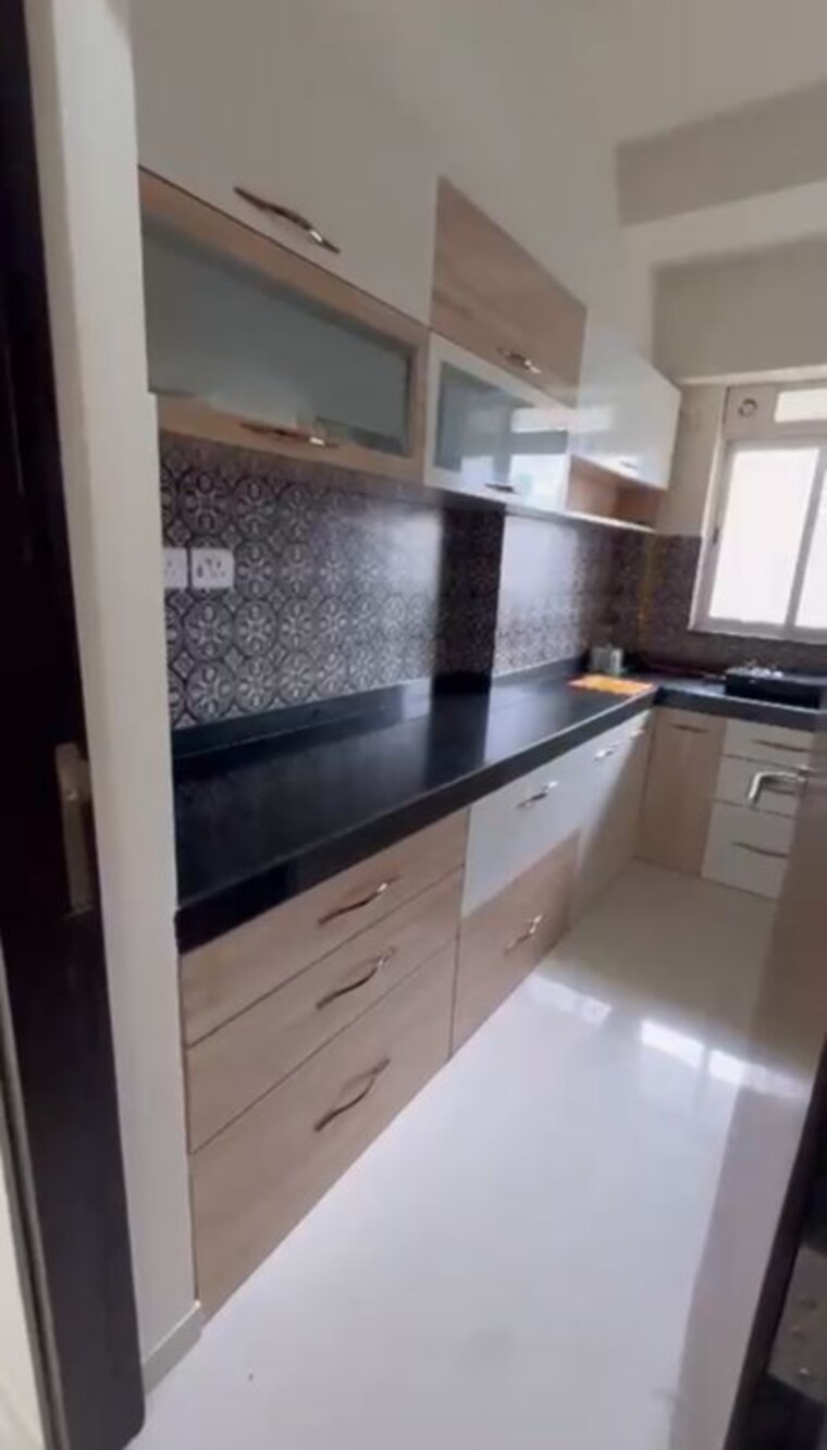 Kitchen, lodha-amara 2 Bedroom 980 Sq.Ft. Apartment In Kolshet Road Thane 10555372