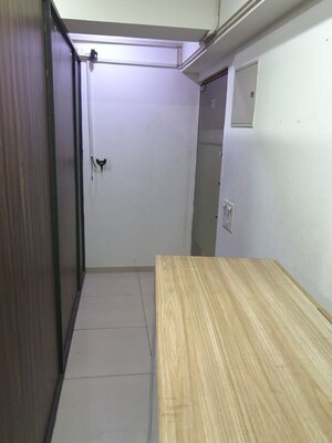 Room in  Office Space at Navrangpura – for Rent