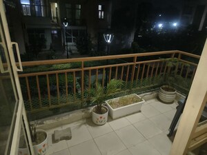 Balcony in 2 BHK Builder Floor at Sector 23 – for Rent