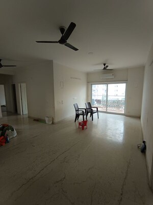 Parking in 3.5 BHK Apartment at Shree Vardhman Victoria, Sector 70 – for Rent