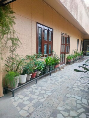 Balcony in 2 BHK Independent House at Sector 4 – for Rent