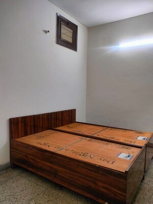 Bedroom in 2 BHK Independent House at Sector 4 – for Rent