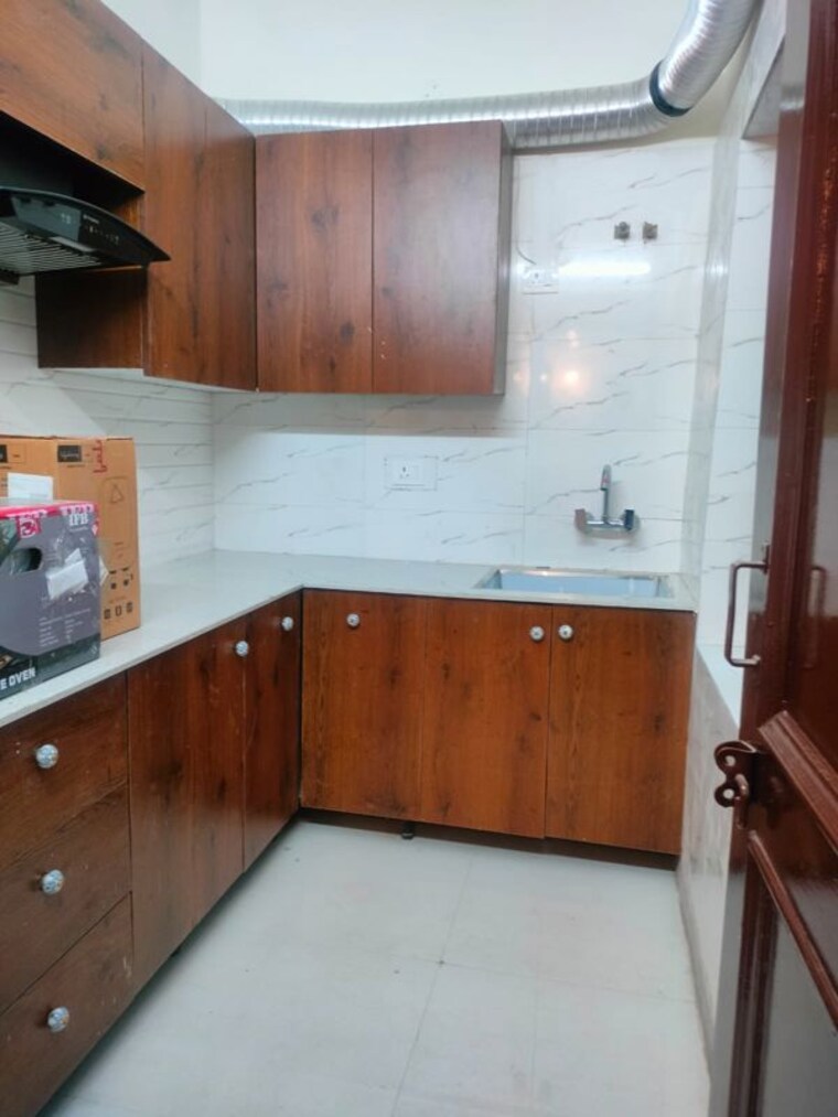 Kitchen, sector 4 2 Bedroom 1141 Sq.Ft. Independent House In Sector 4 Gurgaon 10555396