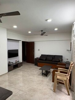 2 BHK Apartment For Rent in Chembur
