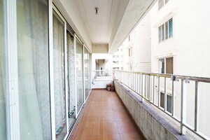 Building Lobby in 3 BHK Apartment at Magarpatta City – for Sale
