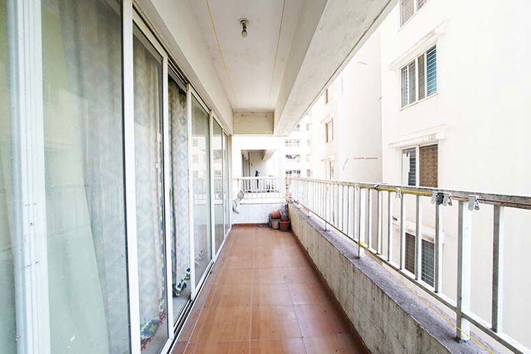 undefined, magarpatta city 3 Bedroom 1100 Sq.Ft. Apartment In Magarpatta City Pune 10555397