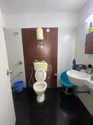 Team Area in 3 BHK Apartment at Dreamax Vega, Andheri East – for Rent