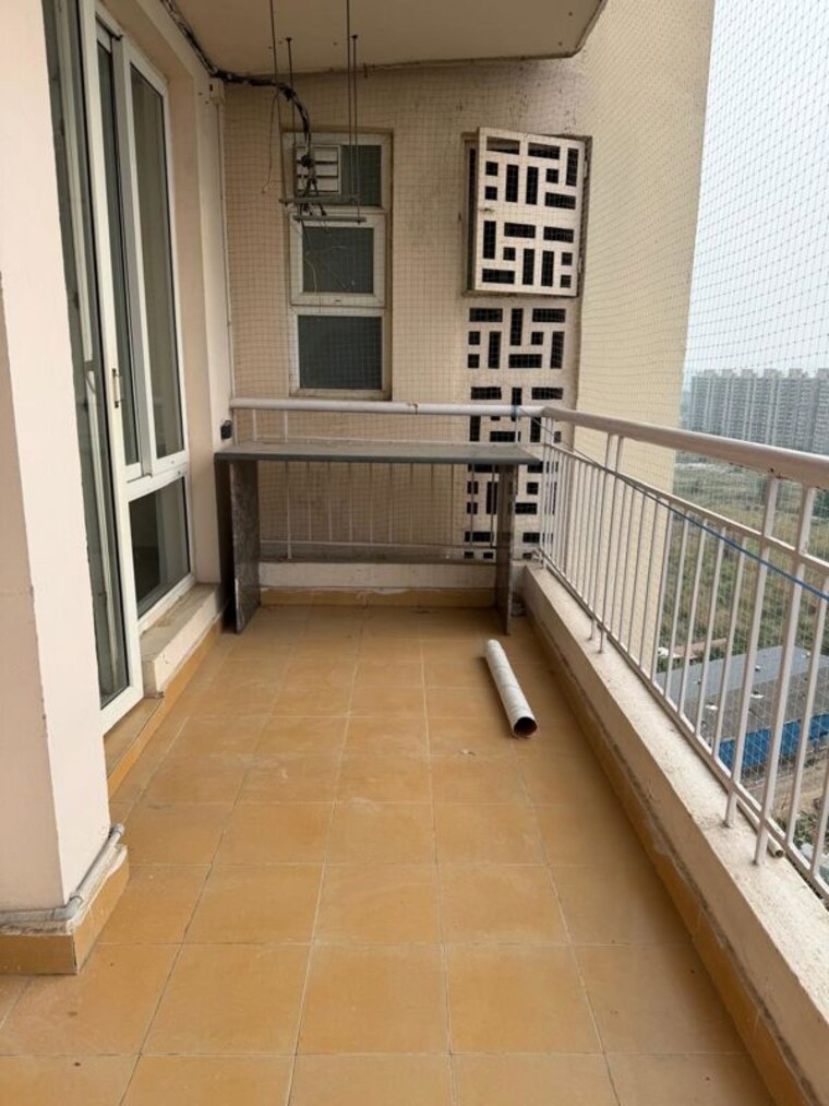 Balcony, gpl-eden-heights 3.5 Bedroom 2150 Sq.Ft. Apartment In Sector 70 Gurgaon 10555411