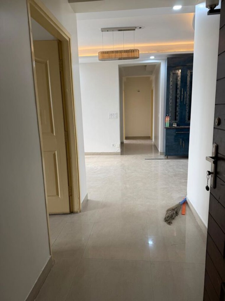 Room, gpl-eden-heights 3.5 Bedroom 2150 Sq.Ft. Apartment In Sector 70 Gurgaon 10555411