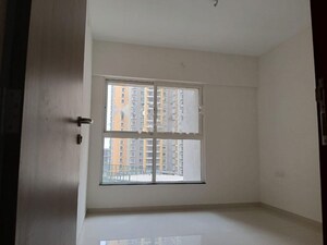 Room in 3 BHK Apartment at Pride Purple Park Titan, Hinjewadi – for Rent