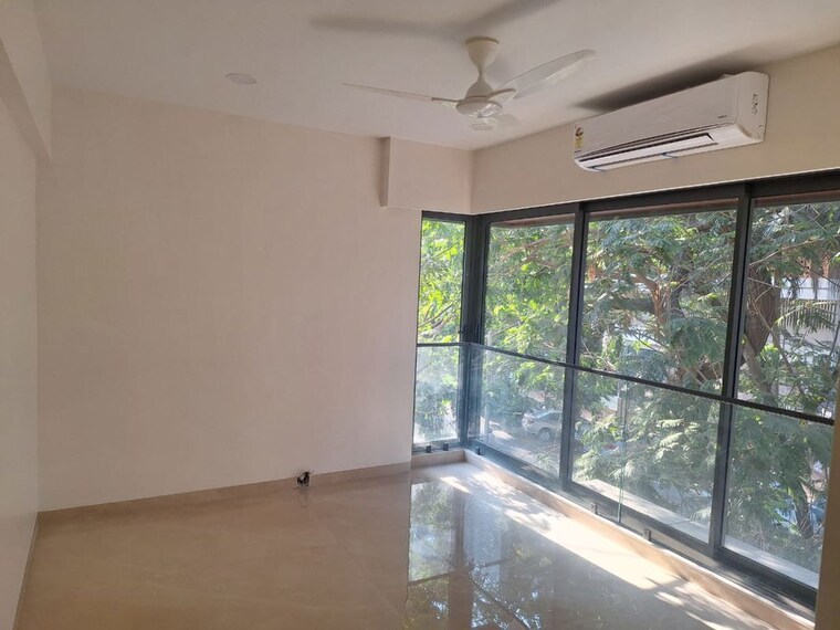 Room, khar west 3 Bedroom 1040 Sq.Ft. Apartment In Khar West Mumbai 10555406