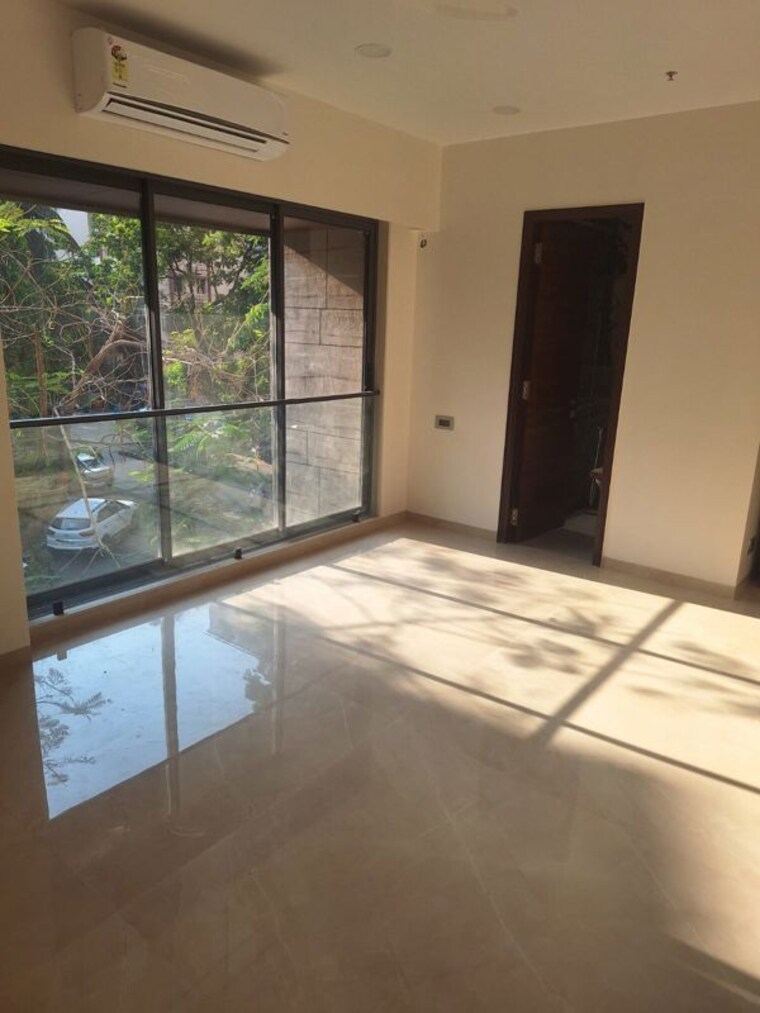Room, khar west 3 Bedroom 1040 Sq.Ft. Apartment In Khar West Mumbai 10555406