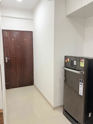 Room in 2 BHK Apartment at Pyramid Urban Homes 3, Sector 67a – for Rent