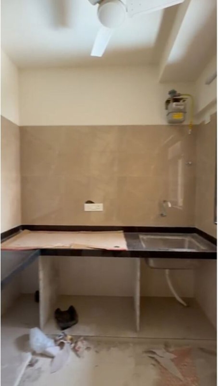 Kitchen, chembur 2 Bedroom 910 Sq.Ft. Apartment In Chembur Mumbai 10555435