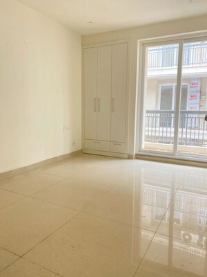 Room in 3 BHK Apartment at Maxxus Elanza, International Airport Road – for Sale