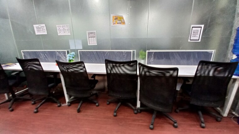 Team Area, sector 63 Commercial Office Space 500 Sq.Ft. In Sector 63 Noida 10555432