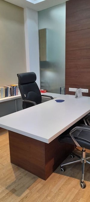  Office Space For Sale in Shah And Nahar Industrial Estate, Worli