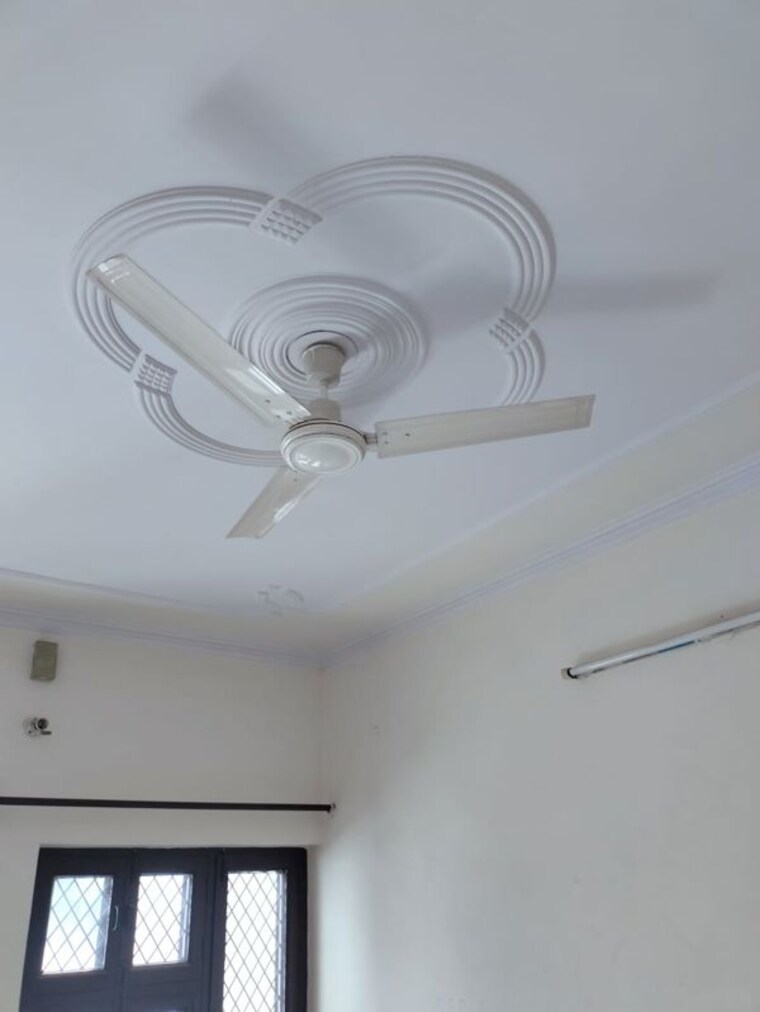 Bathroom, sector 4 1 Bedroom 802 Sq.Ft. Independent House In Sector 4 Gurgaon 10555491