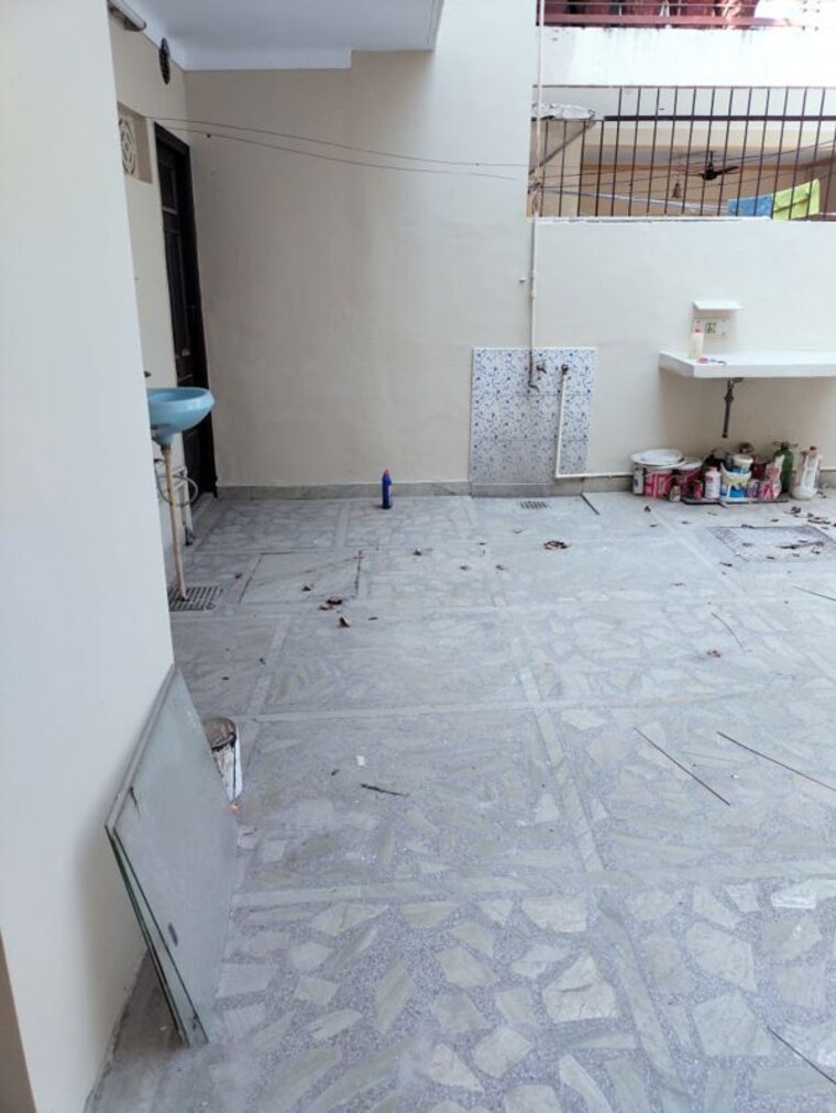 Bathroom, sector 4 1 Bedroom 796 Sq.Ft. Independent House In Sector 4 Gurgaon 10555502