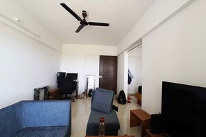 Team Area in 2 BHK Apartment at Mahalunge – for Sale