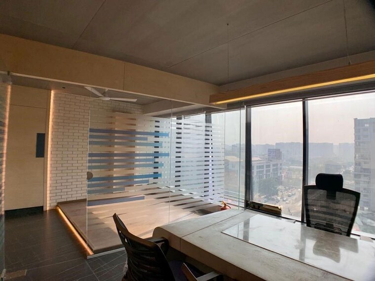 Team Area, vijay nagar Commercial Office Space 2800 Sq.Ft. In Vijay Nagar Indore 10555507
