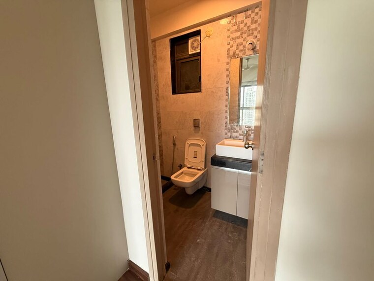 Bathroom, raj-infinia 2 Bedroom 900 Sq.Ft. Apartment In Malad West Mumbai 10555510