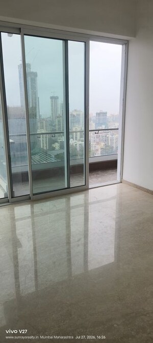 Room in 3 BHK Apartment at Marathon Monte South, Byculla West – for Rent