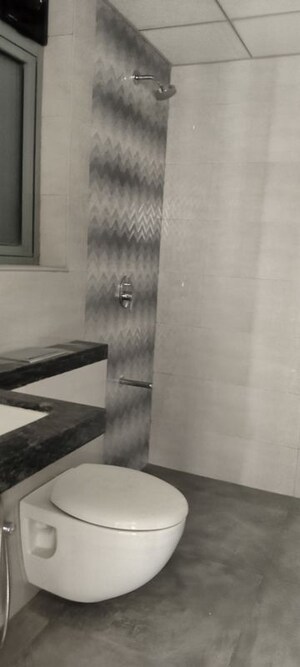 Attached Bathroom in 2 BHK Apartment at Kalpataru Elitus, Mulund West – for Rent