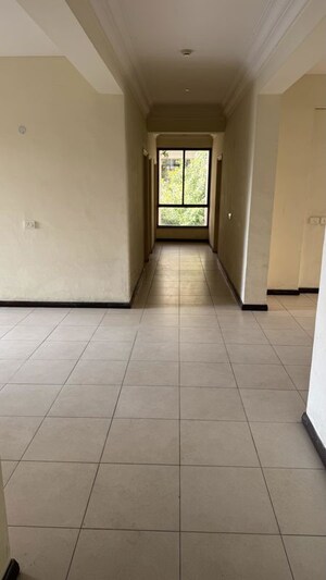Room in 3 BHK Builder Floor at Palam Vihar Residents Association, Palam Vihar – for Rent
