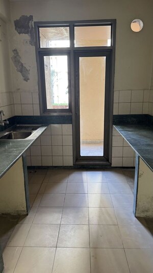 Bathroom in 3 BHK Builder Floor at Palam Vihar Residents Association, Palam Vihar – for Rent