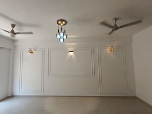 2.5 BHK Builder Floor For Rent in Smart World Orchard, Sector 61