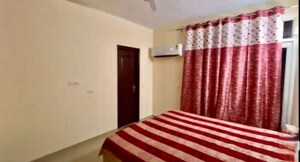 Bedroom in 3 BHK Apartment at Gomti Nagar – for Rent