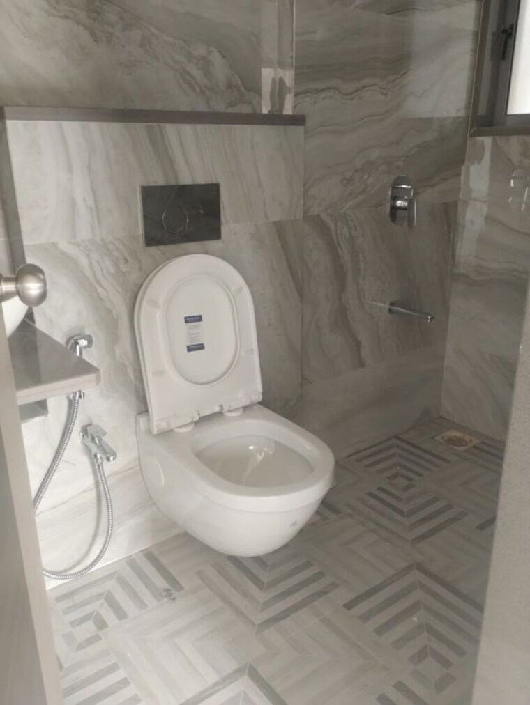 Bathroom, mangalya-andheri-east 1 Bedroom 550 Sq.Ft. Apartment In Andheri East Mumbai 10555538