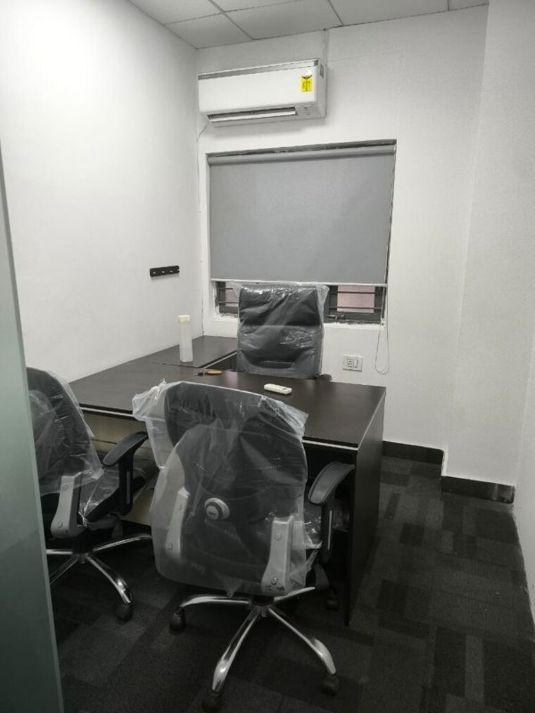 Team Area, sector 3 Commercial Office Space 700 Sq.Ft. In Sector 3 Noida 10555564