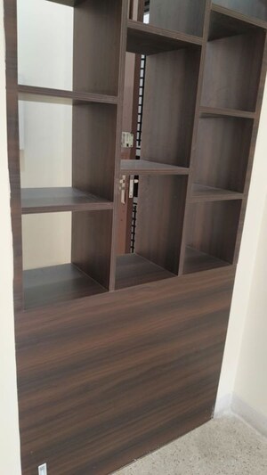 Room in 3 BHK Builder Floor at Unitech South City II, Sector 50 – for Rent