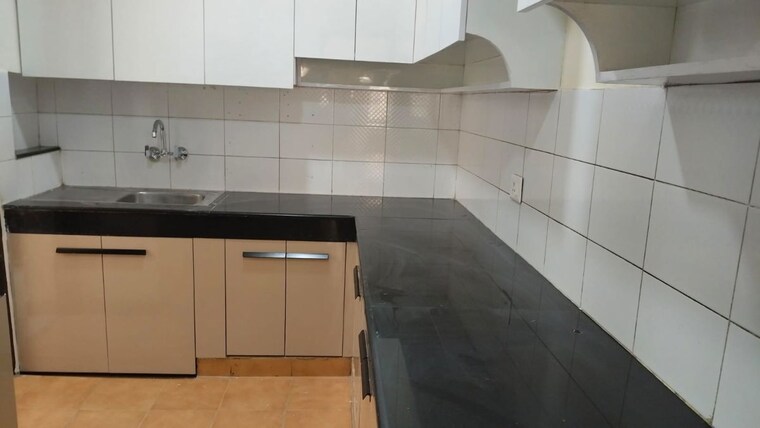 Kitchen, unitech-south-city-ii 3 Bedroom 1550 Sq.Ft. Builder Floor In Sector 50 Gurgaon 10555544