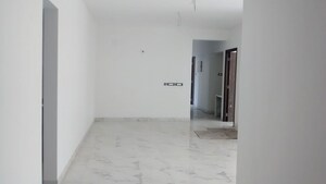 Room in 1.5 BHK Apartment at Raheja Ridgewood, Goregaon East – for Rent