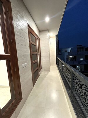 Balcony in 3 BHK Builder Floor at Sector 21 – for Rent