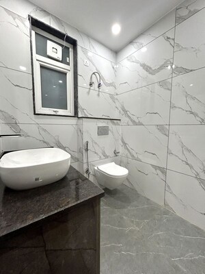 Bathroom in 3 BHK Builder Floor at Sector 21 – for Rent