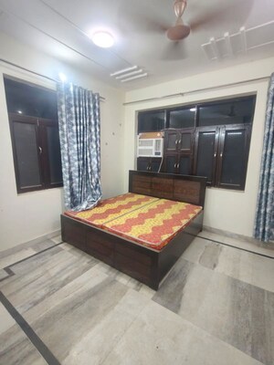 Bedroom in 1 RK Builder Floor at Sector 40 – for Rent