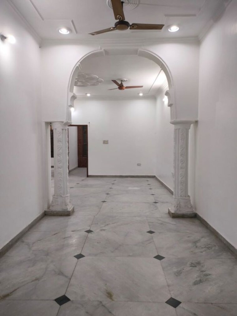 Bathroom, sector 4 1 Bedroom 700 Sq.Ft. Independent House In Sector 4 Gurgaon 10555516