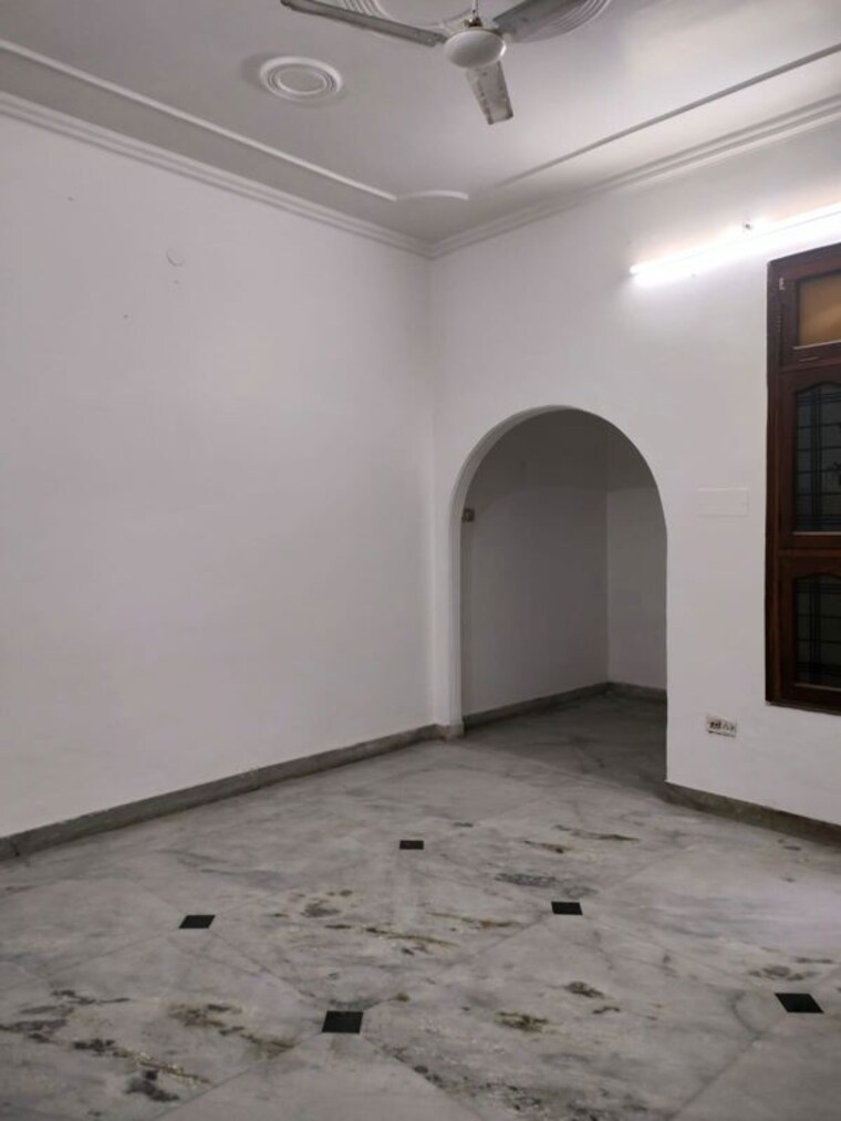 Room, sector 4 1 Bedroom 700 Sq.Ft. Independent House In Sector 4 Gurgaon 10555516