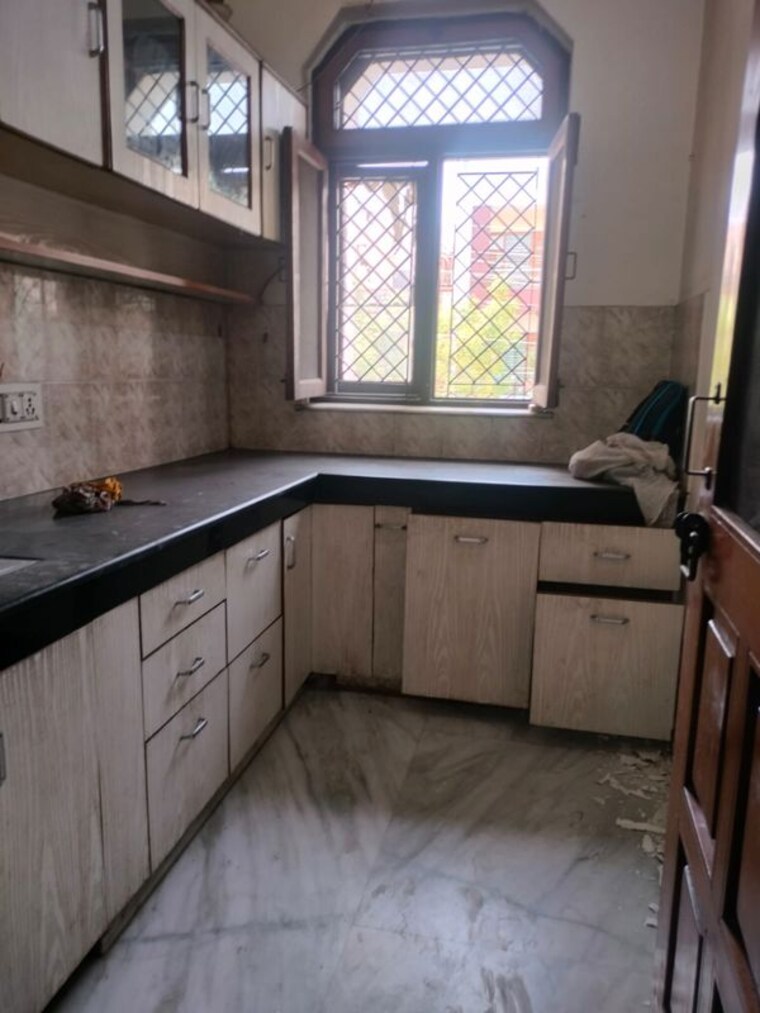 Kitchen, sector 4 1 Bedroom 825 Sq.Ft. Independent House In Sector 4 Gurgaon 10555612