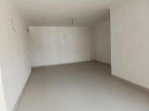 Room in 3 BHK Apartment at Conscient Habitat 102, Sector 102 – for Sale