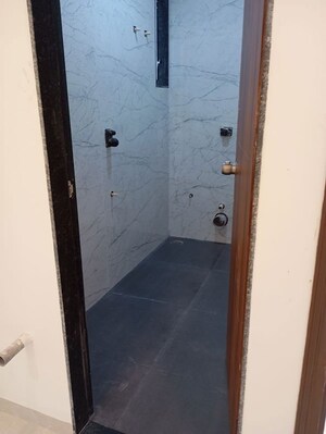 Bathroom in 2 BHK Apartment at Innovative Montana, Ulwe Sector 17 – for Sale