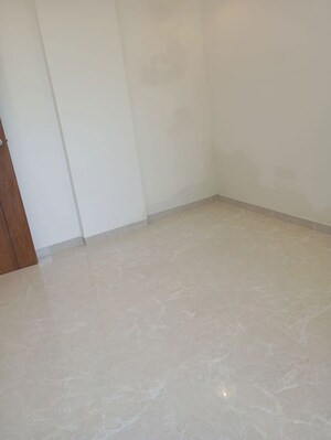 Room in 2 BHK Apartment at Innovative Montana, Ulwe Sector 17 – for Sale