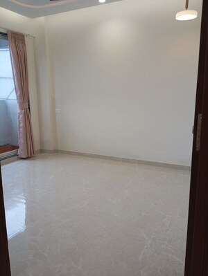 Room in 2 BHK Apartment at Innovative Montana, Ulwe Sector 17 – for Sale