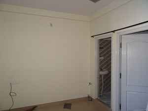Room in 1 BHK Independent House at Rt Nagar – for Rent