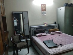 3 BHK + Prayer Room,Study Room,Store Room Builder Floor For Rent in Sector 21