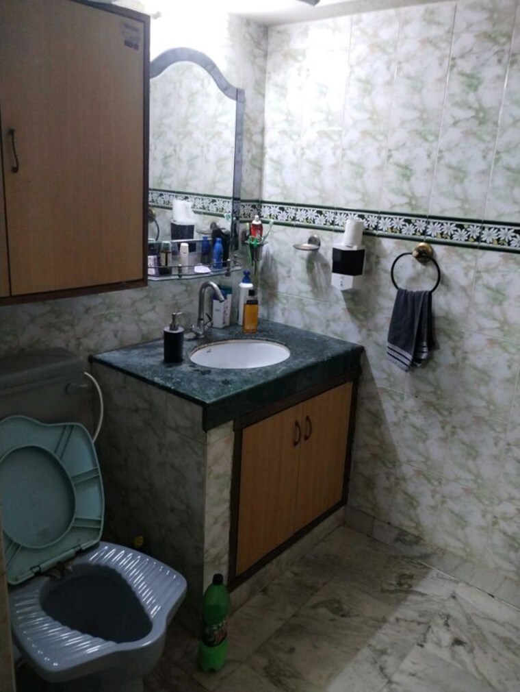 Kitchen, sector 21 3 Bedroom 1550 Sq.Ft. Builder Floor In Sector 21 Gurgaon 10555654